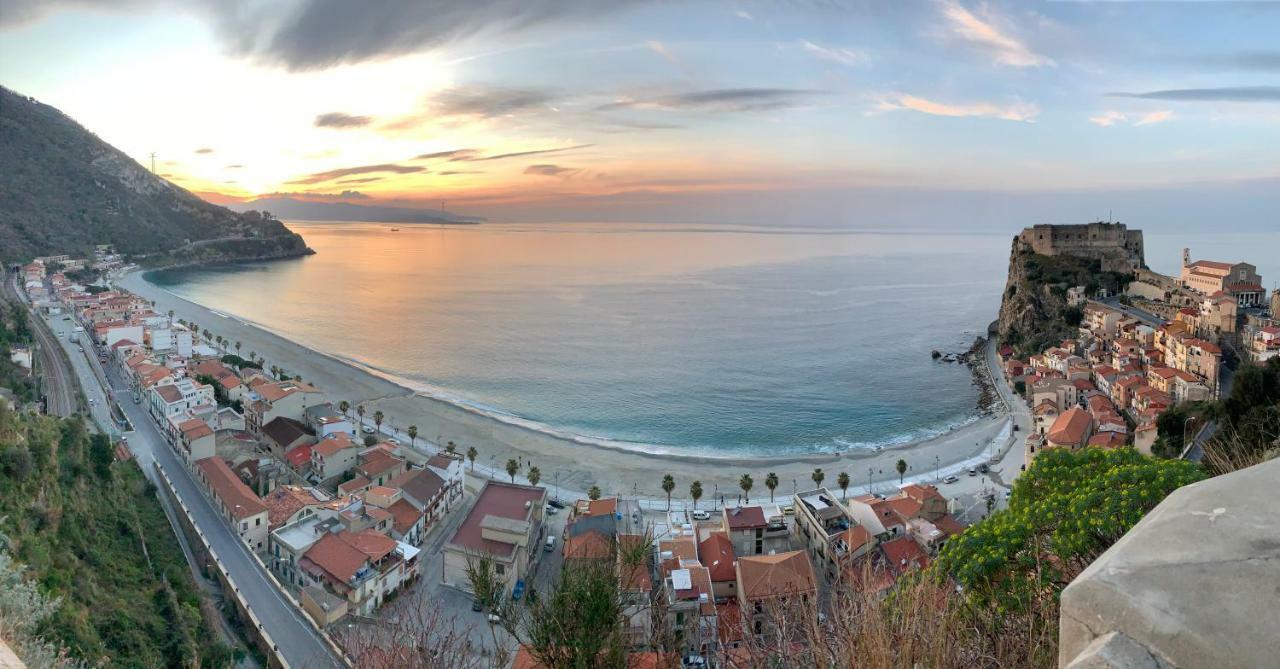 B&B Scilla Mare Exterior photo